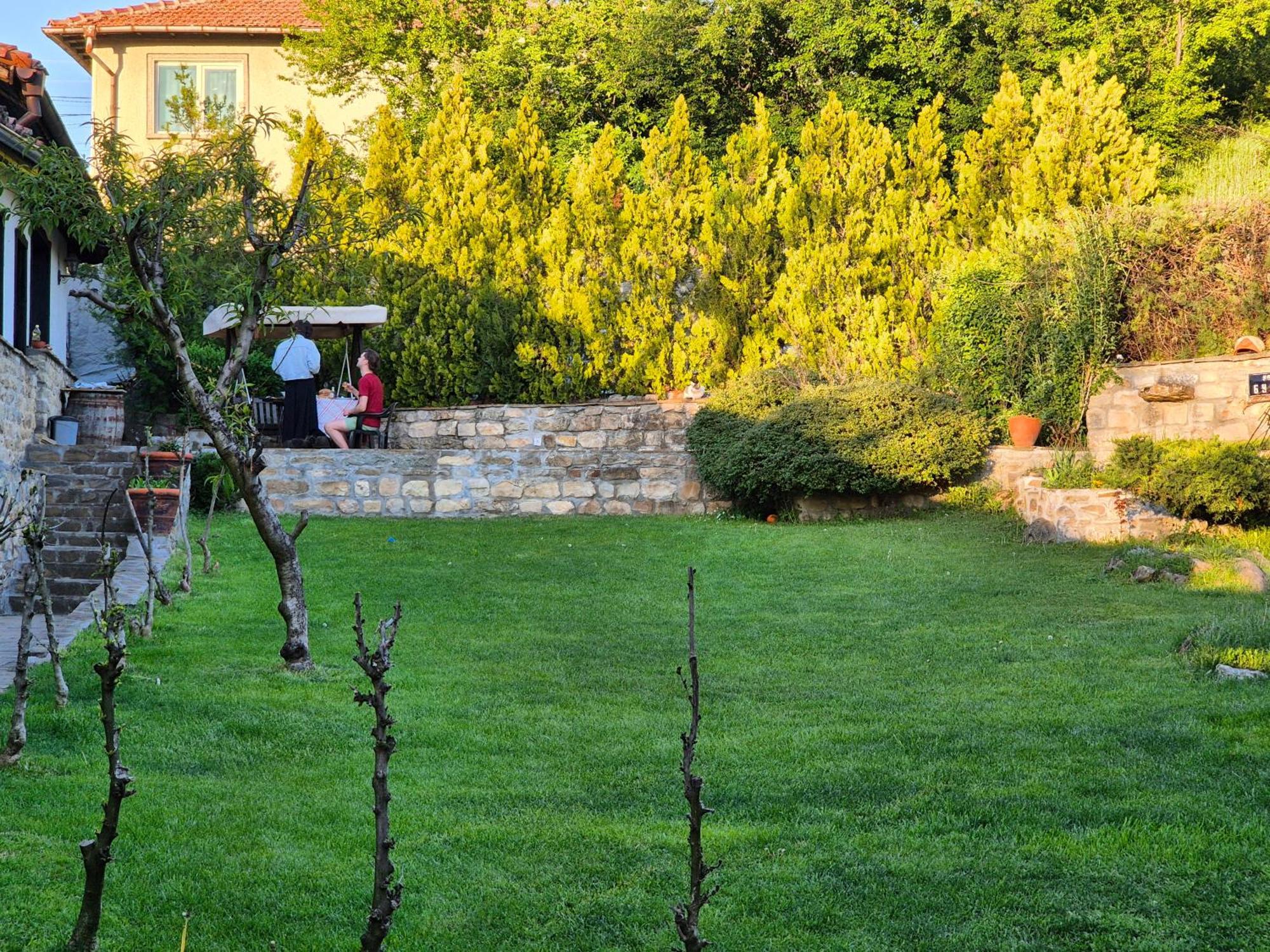 Chamurkov Guest House Veliko Tŭrnovo Eksteriør bilde